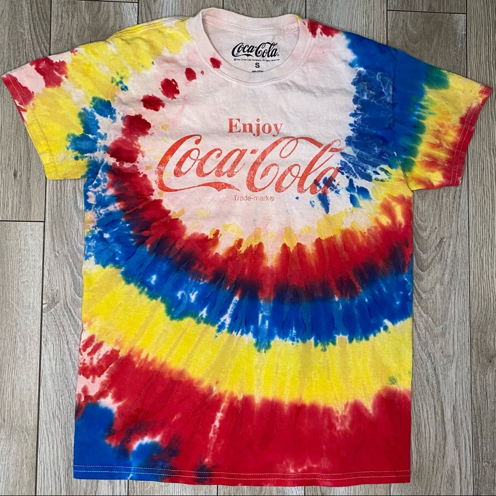 Coca Cola Tie Dye Small Short Sleeve T-Shirt